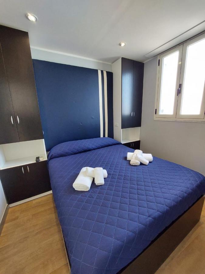 La Stanza Sul Porto Di Amalfi Camera Piccina Piccina Con Bagno Privato E Terrazzino Vista Mare Εξωτερικό φωτογραφία